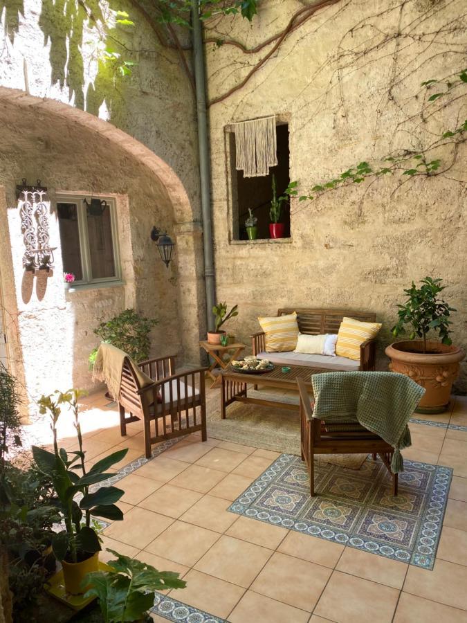 Maison&Table d hôtes - Hôtel de Vigniamont Pézenas Exterior foto